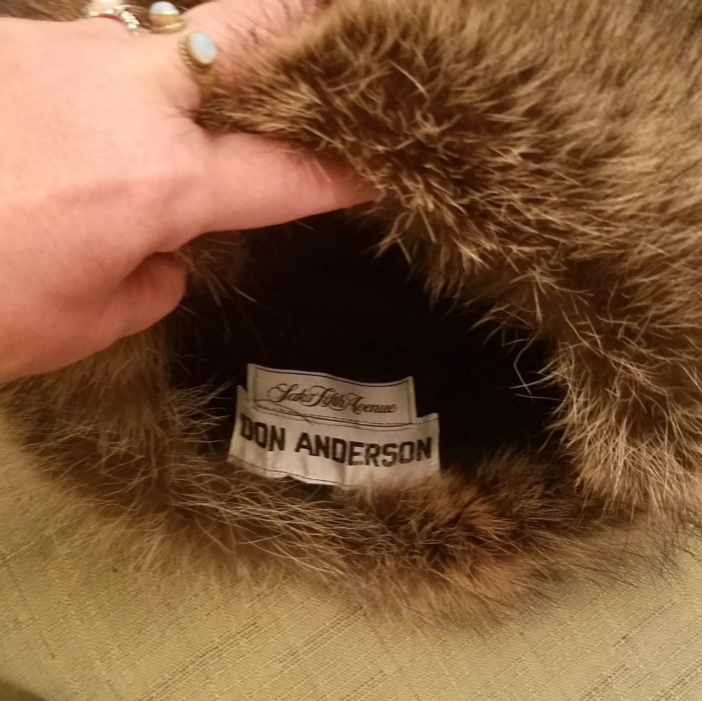Saks Fifth ave Don Anderson fur hat